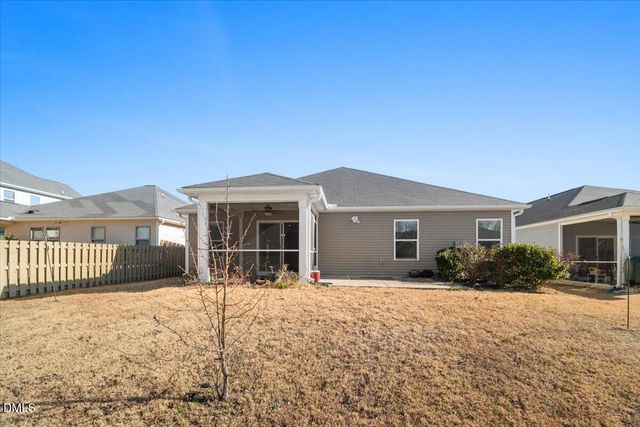 237 Willow Grove Lane, Fuquay Varina, NC 27526