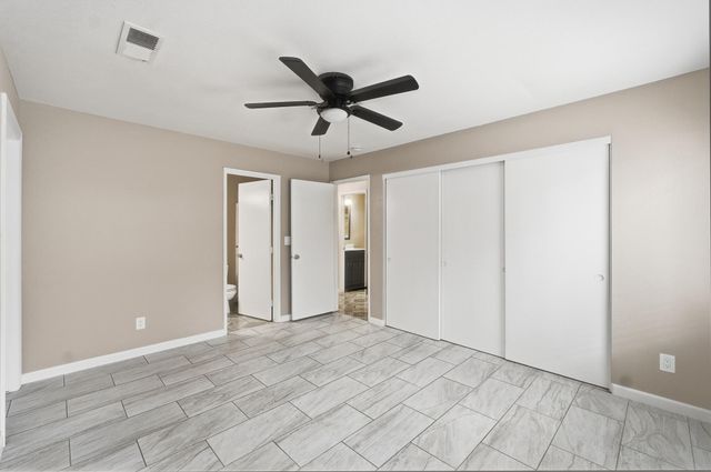 1371 Pepperwood Street, Tulare, CA 93274