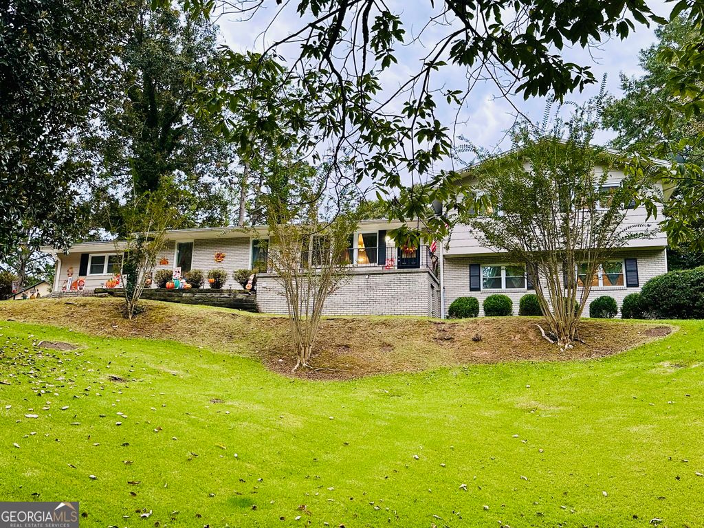57 Elm Drive, Toccoa, GA 30577 — photo 2