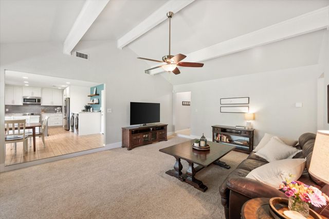 1520 Timbercreek Road, Benbrook, TX 76126