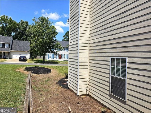 5018 Amber Way NW, Acworth, GA 30102