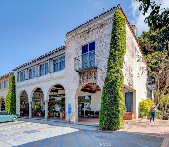 121 Via Ardilla, Palos Verdes Estates, CA 90274