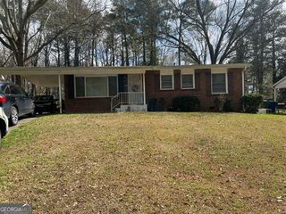 2916 Renfro Drive NW, Atlanta, GA 30318