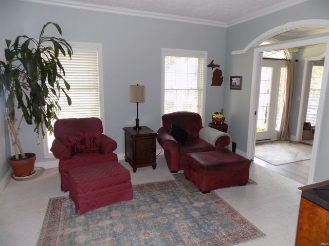3044 Birdie Circle, Evansville, IN 47725