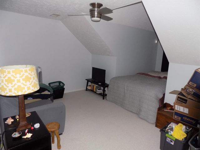 3044 Birdie Circle, Evansville, IN 47725