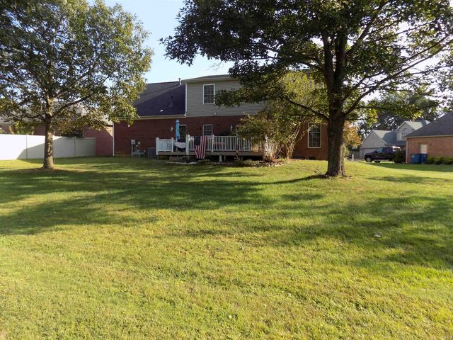 3044 Birdie Circle, Evansville, IN 47725