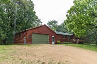 N4646 Glacier Lake Drive, Oxford, WI 53952
