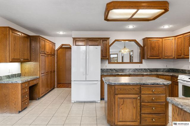 21616 Deer Haven Trail, Eagle, NE 68347