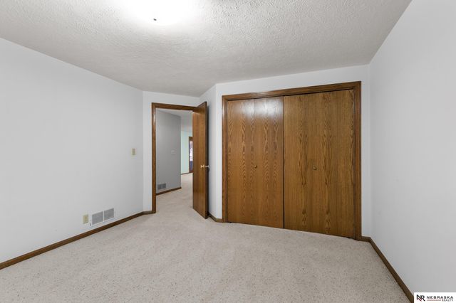 21616 Deer Haven Trail, Eagle, NE 68347