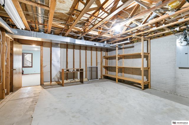 21616 Deer Haven Trail, Eagle, NE 68347