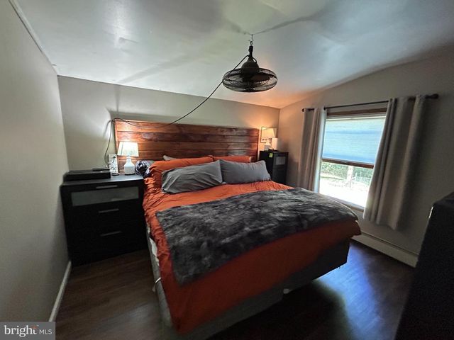 5 SARA RUN LN, Bridgeton, NJ 08302