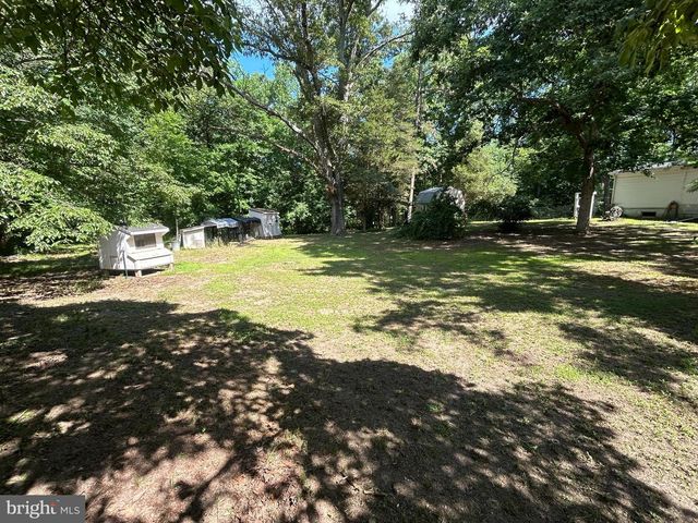 5 SARA RUN LN, Bridgeton, NJ 08302