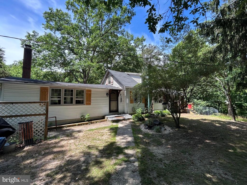 5 SARA RUN LN, Bridgeton, NJ 08302