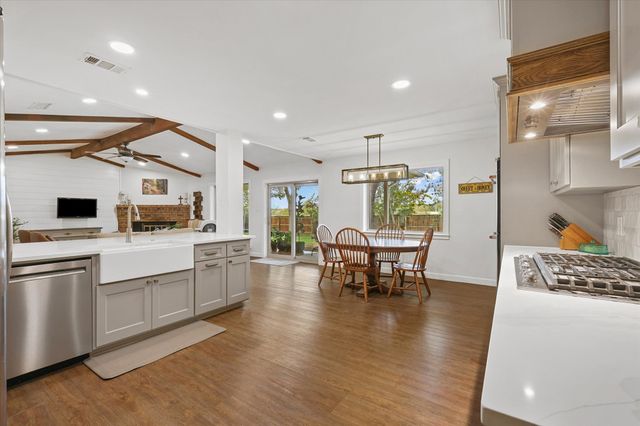 2100 Fairfax Road, Denton, TX 76205