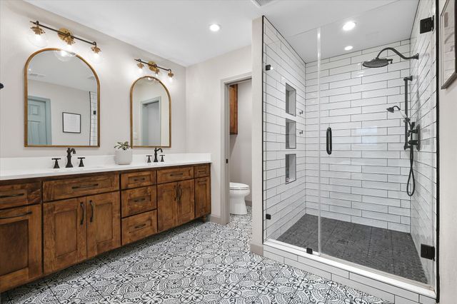 2100 Fairfax Road, Denton, TX 76205