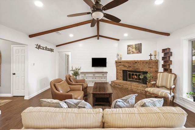 2100 Fairfax Road, Denton, TX 76205