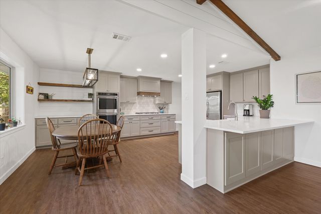 2100 Fairfax Road, Denton, TX 76205