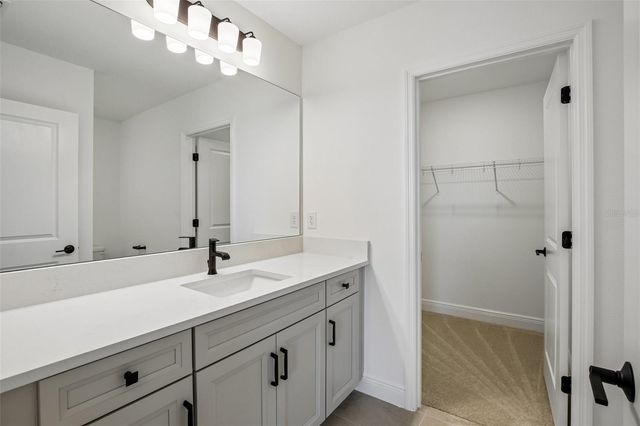 8225 SEAFLOWER PARKWAY, Bradenton, FL 34210