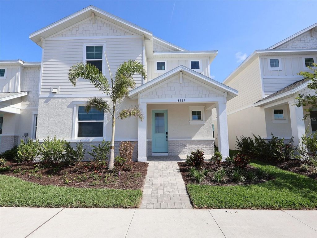 8225 SEAFLOWER PARKWAY, Bradenton, FL 34210