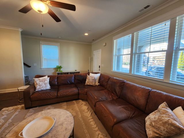 2212 Worthington Ave, Antioch, TN 37013