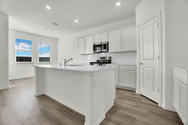 8700 Whistling Duck Drive, Mckinney, TX 75071
