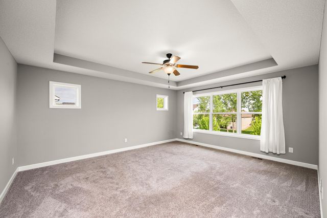 9856 7th Street N, Lake Elmo, MN 55042