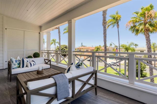 747 Orange Ave 301, Coronado, CA 92118