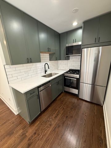 541 W OAKDALE Avenue 513, Chicago, IL 60613