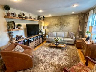 31 Pond Street 23, Waltham, MA 02451