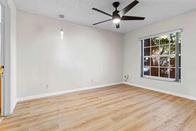8451 Logia Circle, Boynton Beach, FL 33472
