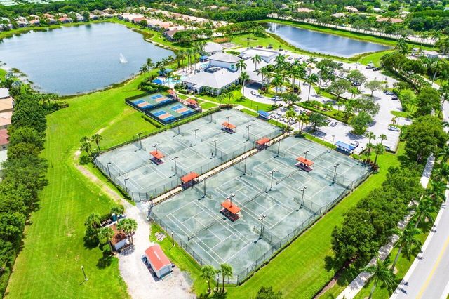 8451 Logia Circle, Boynton Beach, FL 33472