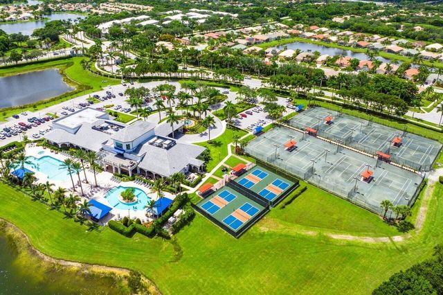 8451 Logia Circle, Boynton Beach, FL 33472