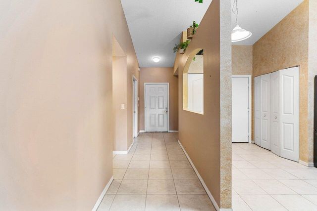 8451 Logia Circle, Boynton Beach, FL 33472