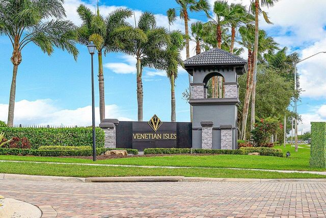 8451 Logia Circle, Boynton Beach, FL 33472