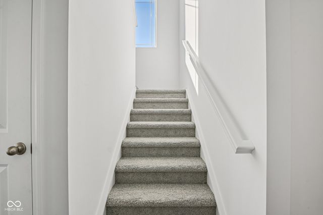 217 Holly Lane, Greenfield, IN 46140