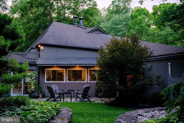 2033 AQUETONG, New Hope, PA 18938
