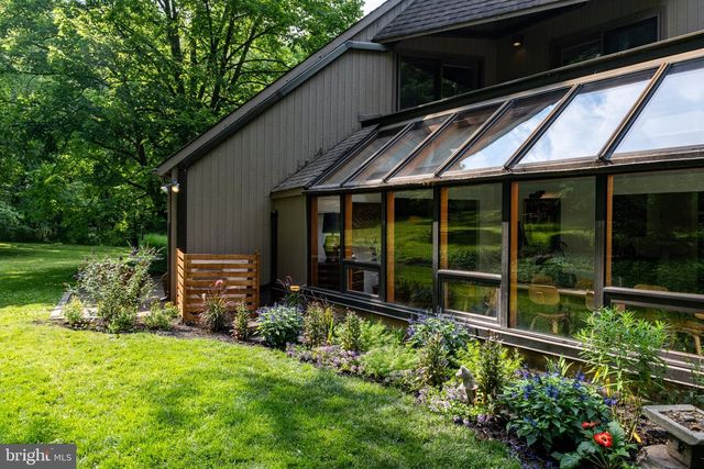 2033 AQUETONG, New Hope, PA 18938