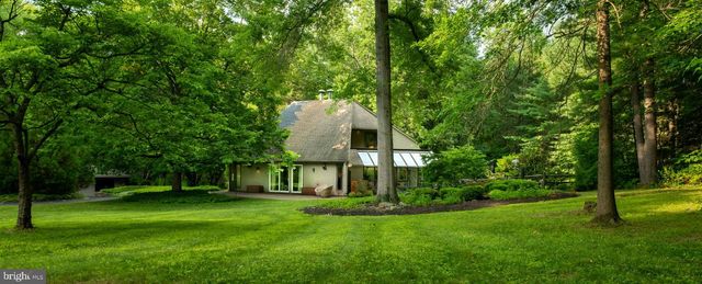 2033 AQUETONG, New Hope, PA 18938
