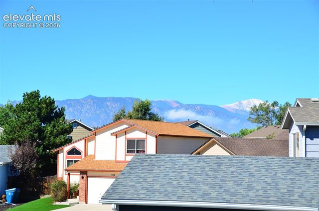 2040 Fairweather Way, Fountain, CO 80817