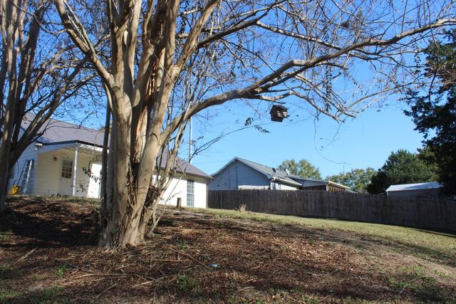 9228 Lee Road 0240, Phenix City, AL 36870