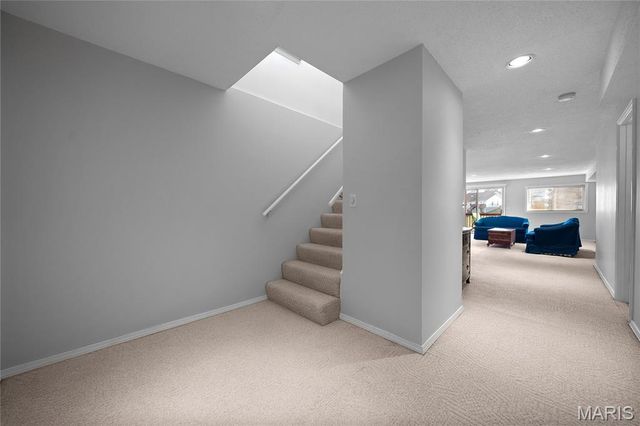 1034 Big Bend Crossing Drive, Manchester, MO 63088