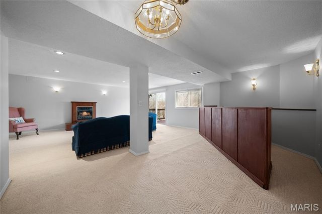 1034 Big Bend Crossing Drive, Manchester, MO 63088