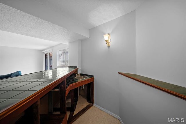 1034 Big Bend Crossing Drive, Manchester, MO 63088