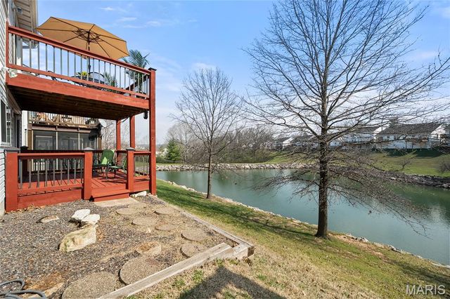 1034 Big Bend Crossing Drive, Manchester, MO 63088