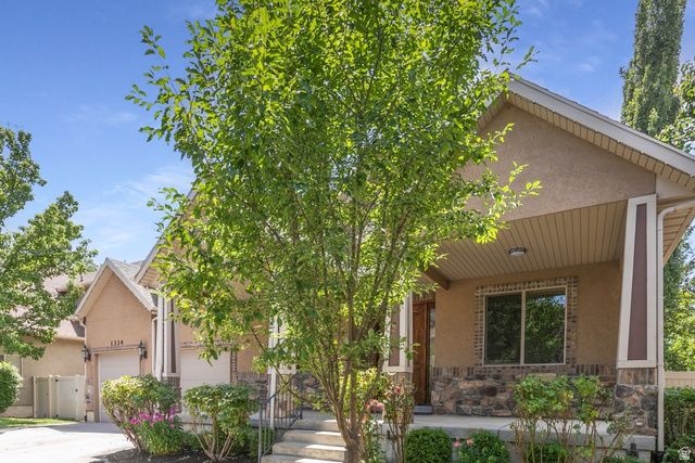 1334 E SHAYS LN, Murray, UT 84121