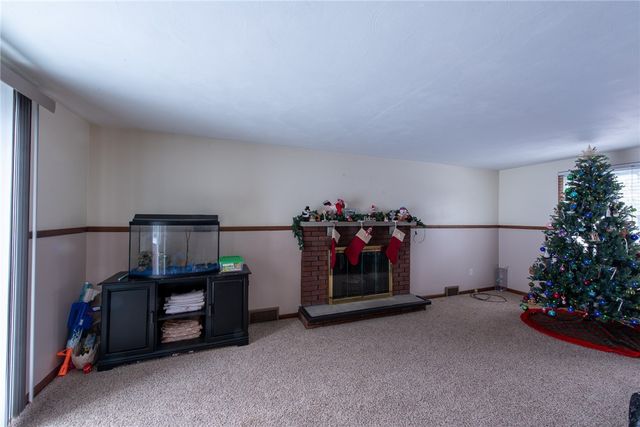 2093 Melwood Rd, Allegheny Twp, PA 15656