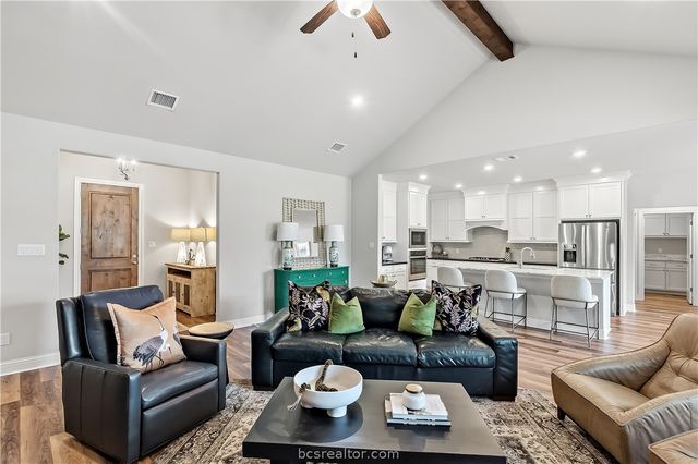 10468 Cornwall Lane, Iola, TX 77861