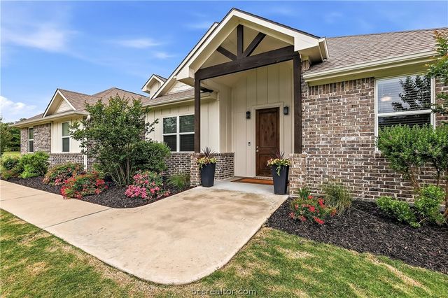 10468 Cornwall Lane, Iola, TX 77861