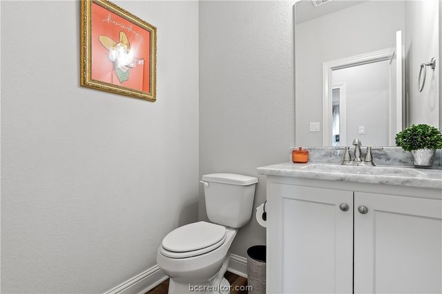 10468 Cornwall Lane, Iola, TX 77861