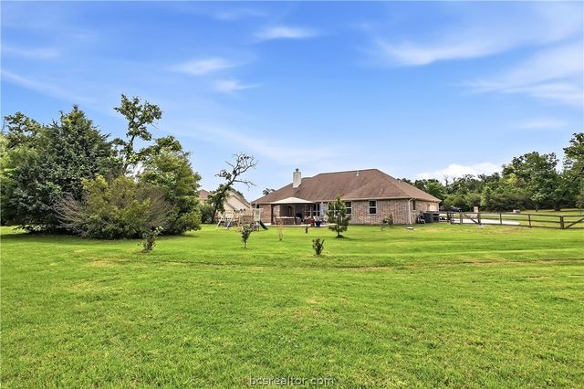 10468 Cornwall Lane, Iola, TX 77861